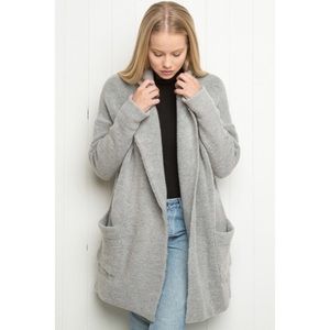 BRANDY MELVILLE GRAY KENNEDY COAT
